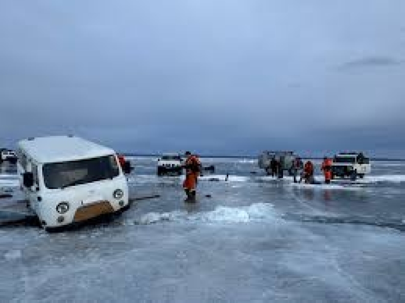 Мөсний зузаан өмнөх 10 хоногоос 5-60 см нимгэрчээ