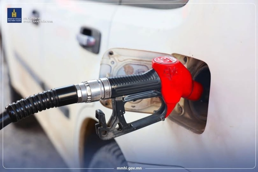 Улаанбаатар төмөр замын хэмжээнд 164 вагон буюу 10080 тонн АИ-92 автобензин байна