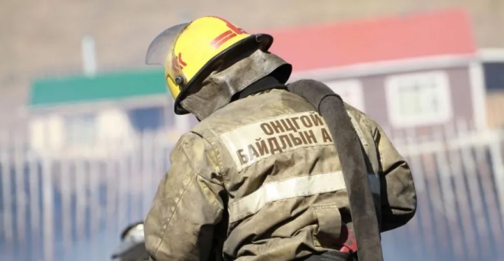 ОБЕГ: Алба хаагчид 9 иргэний амь насыг авран хамгаалав