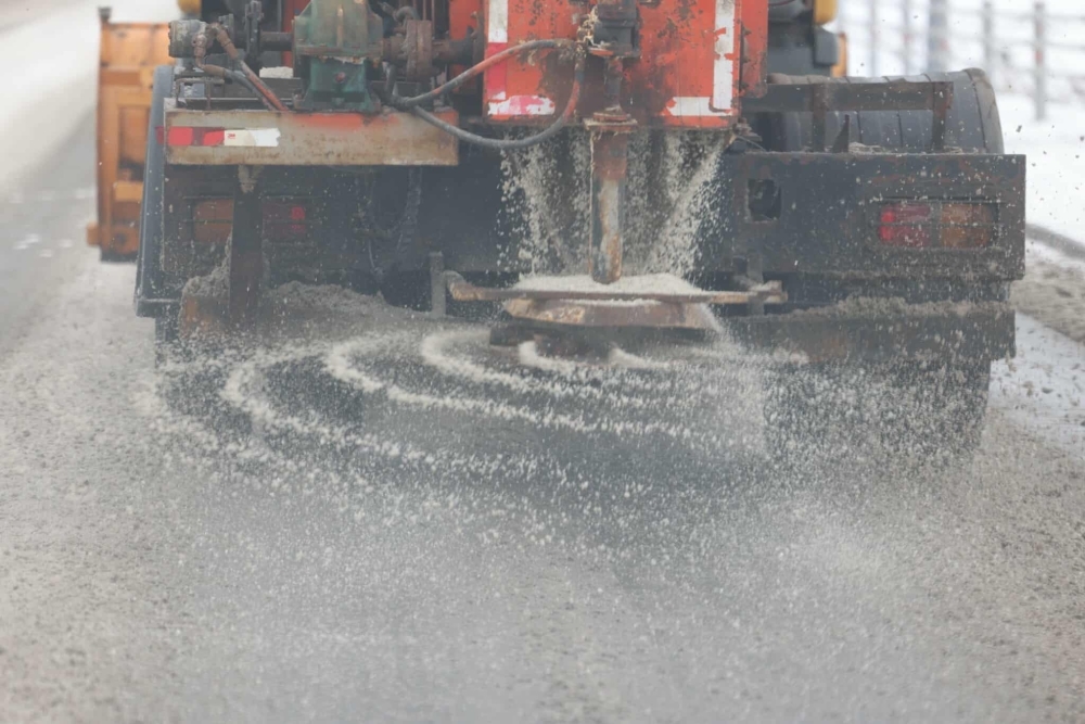 Халтиргаа гулгаанаас сэргийлэн ажиллаж байна