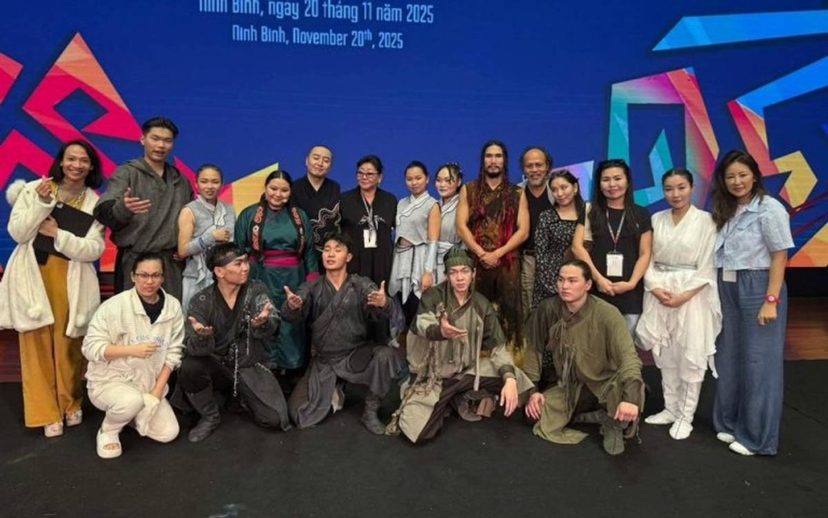 “Ертөнц” физикл жүжгийн  уран бүтээлчдэд 65 сая төгрөгийн шагнал олгоно