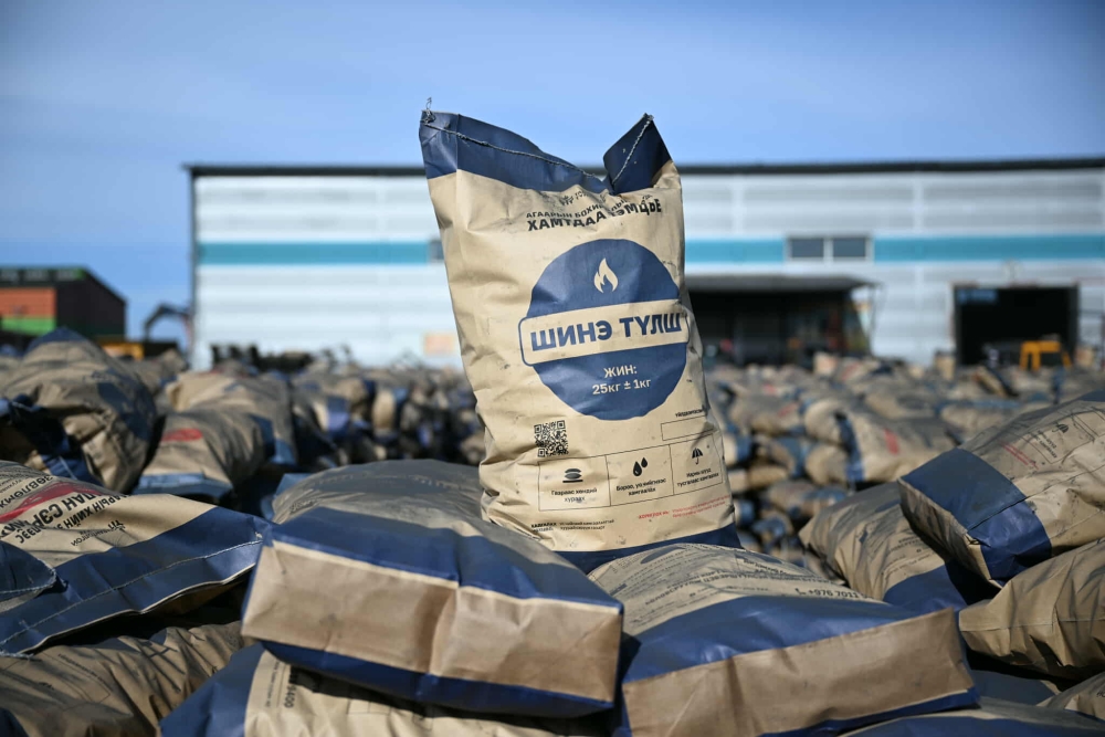 Хотын дарга "Гэр хороолол"-ын бүсэд ажиллаж байна