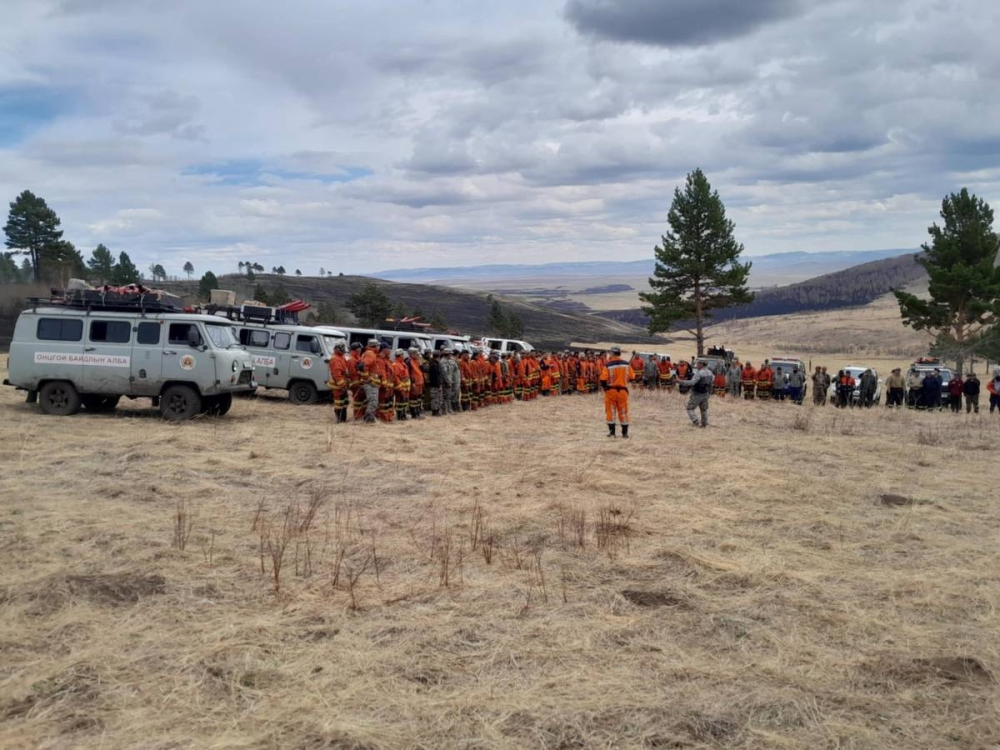 Богдхан уулын  хашаануудыг буулгаж эхэллээ