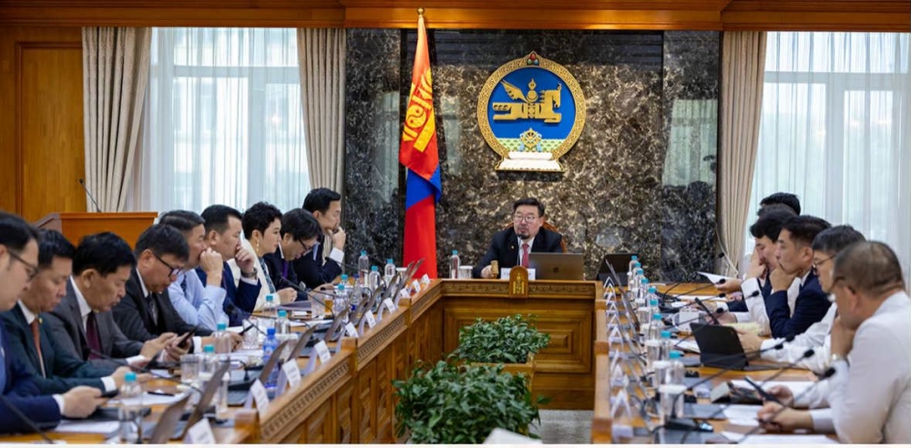 Засгийн газрын өнөөдрийн хуралдаанаар "Түүхий нүүрс хэрэглэхийг хориглох тухай" Ерөнхий сайдын албан даалгаврын хэрэгжилтийг хэлэлцэнэ