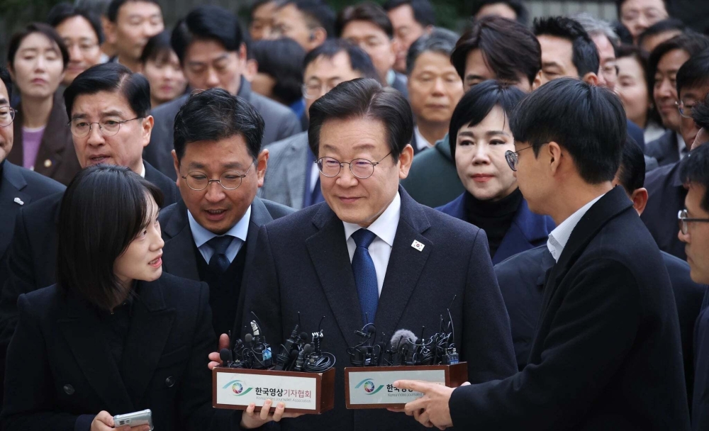 БНСУ-ын ерөнхийлөгч И Жэ Мён: Визгүй иргэдэд хүнлэг хандах асуудлыг хөндлөө