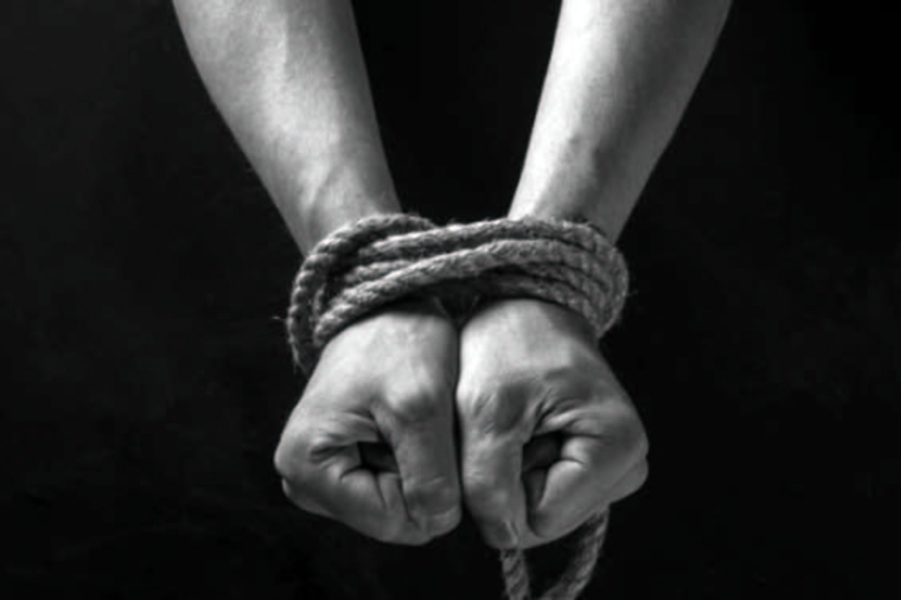 Мөрийтэй тоглоом зохион байгуулсан бүлэг этгээдүүдийг саатууллаа