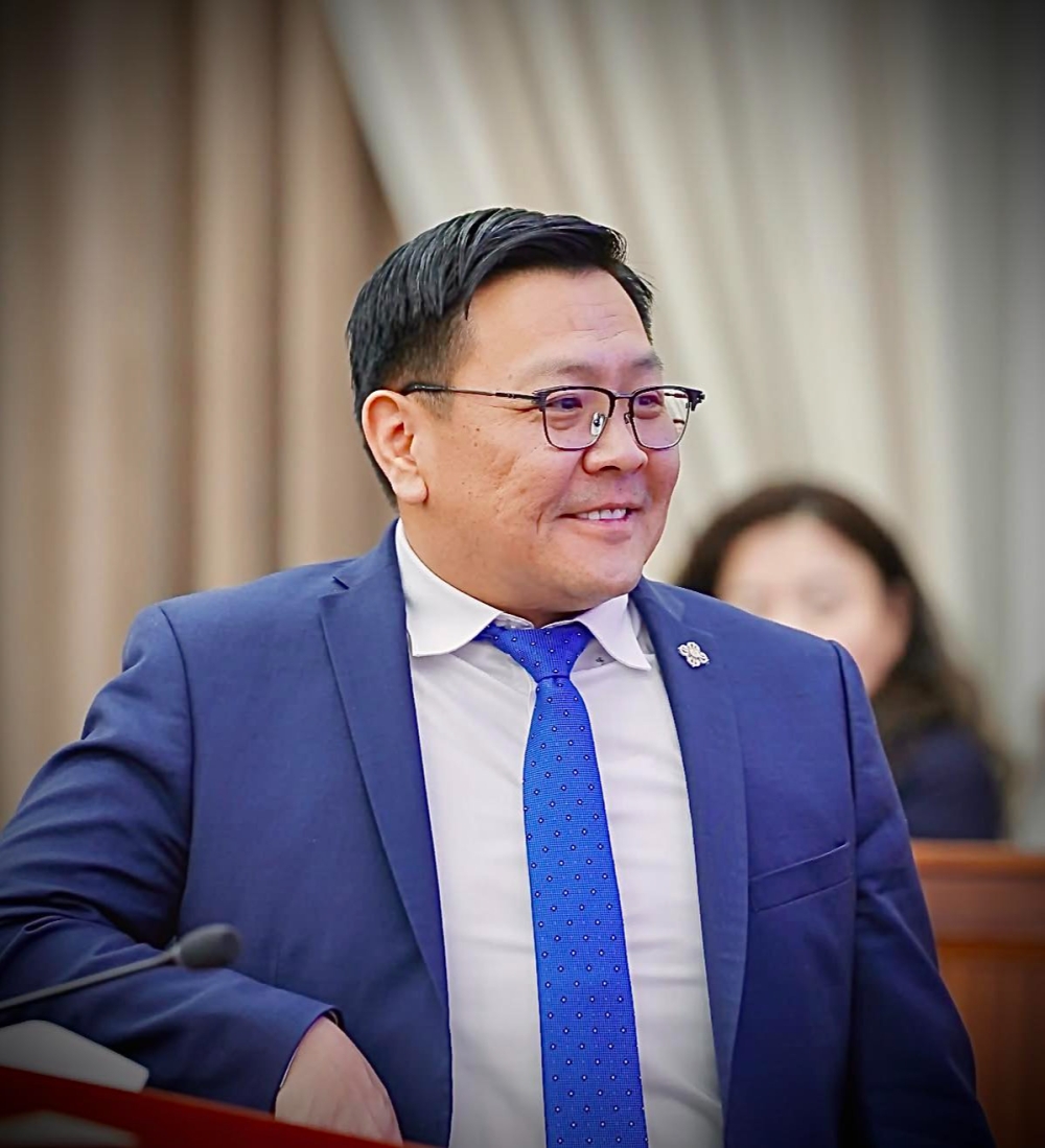 Б.Баярбаатар: УИХ-ын гишүүн Б.Энхбаярт хариуцлага тооцож чадахгүй бол, Хяналтын ерөнхий хороог татан буулгана гэх асуудал хөндсөн